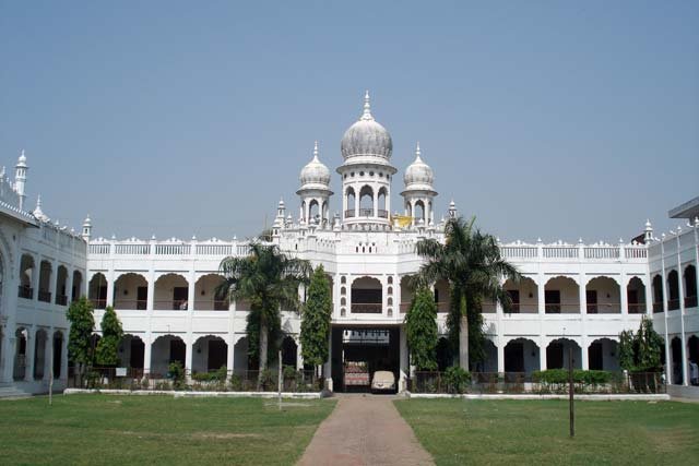 Jamia-Main-Gate-From-Inside 