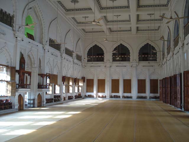 Masjid-Inside